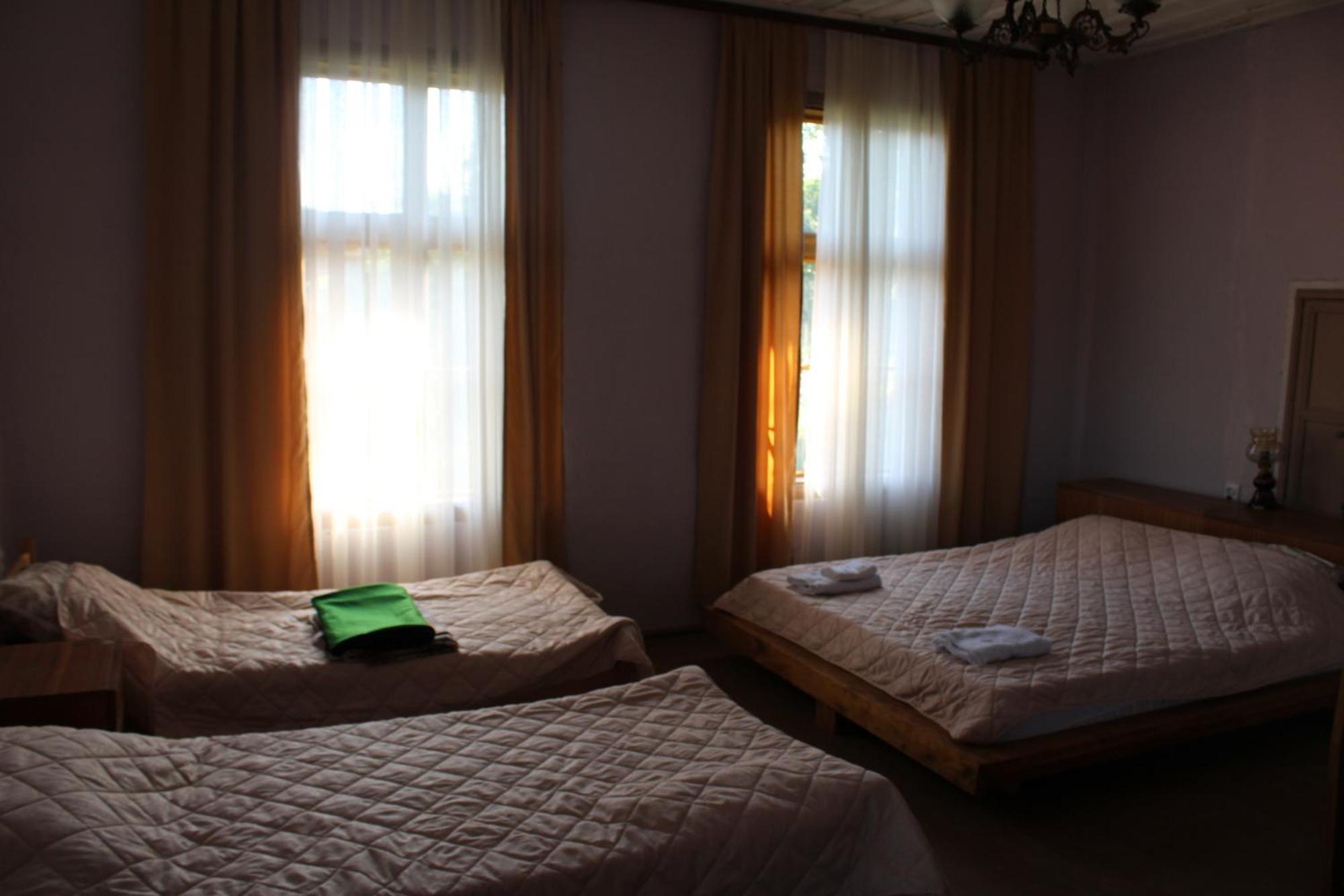 Vratnica Corbadziski An Ethno House Bed & Breakfast エクステリア 写真